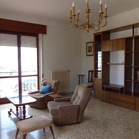 The Old Man And The Sea Apartment บรินดิซิ ภายนอก รูปภาพ